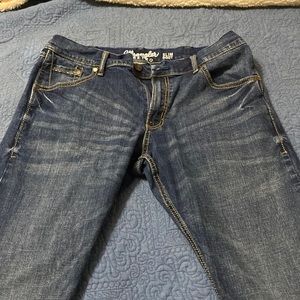 Wrangler retro Slim bootcut 35x32 like new